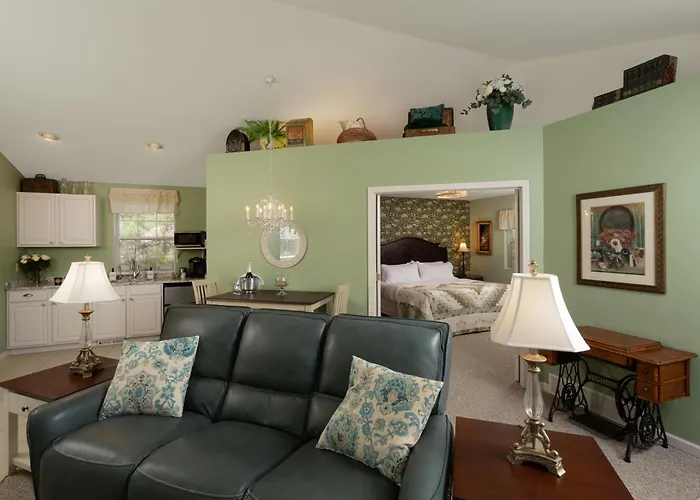 Hawk Valley Retreat & Bed & Breakfast 4*
