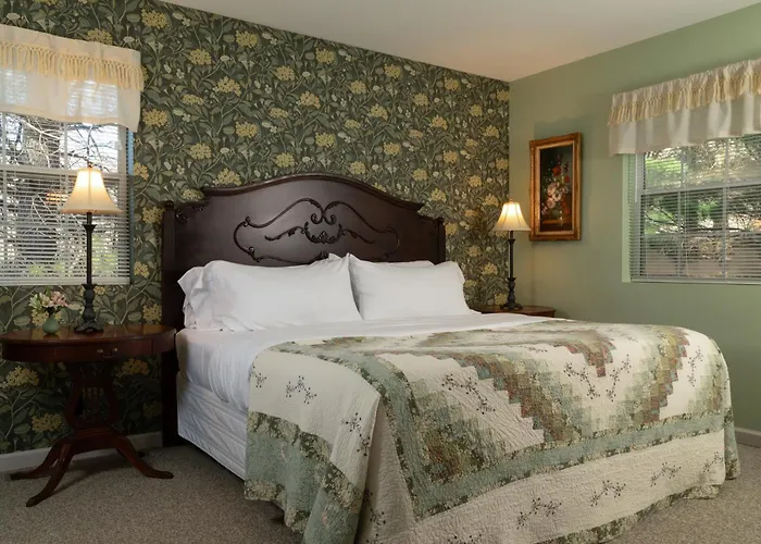 Hawk Valley Retreat &