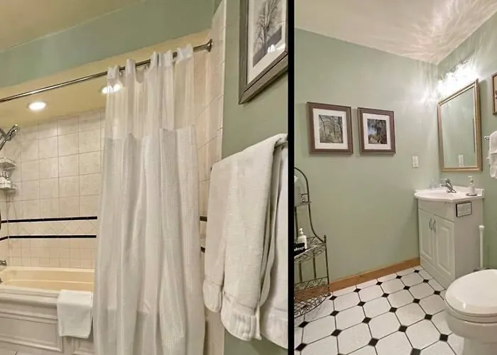 Bed & Breakfast Hawk Valley Retreat &