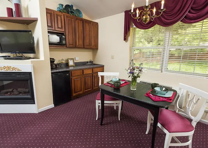 Bed & Breakfast Hawk Valley Retreat &