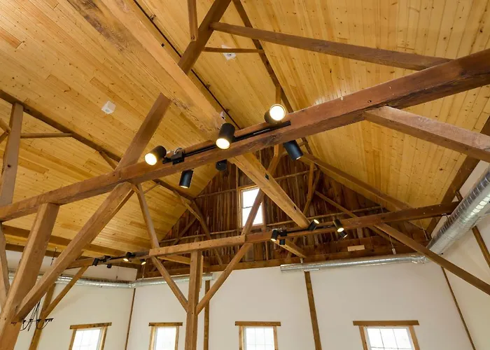 Hawk Valley Retreat &