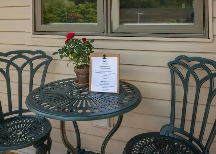 Hawk Valley Retreat &