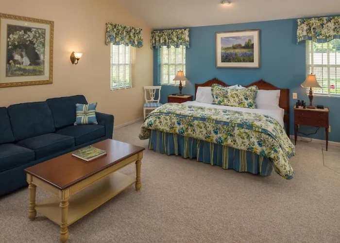 Hawk Valley Retreat & 4* Galena